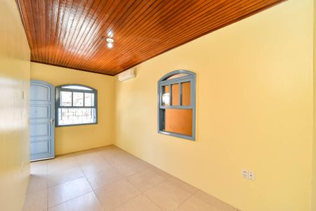 Sala de casa para alugar com 2 quartos, 88m² em Sarandi, Porto Alegre