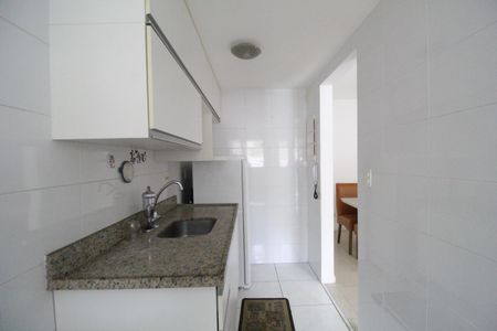 Apartamento à venda com 54m², 2 quartos e 1 vagaCozinha