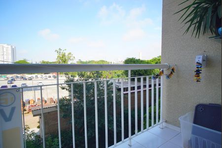 Sala - Varanda de apartamento à venda com 3 quartos, 67m² em Passo D’areia, Porto Alegre