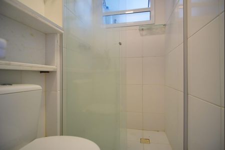 Banheiro da Suíte de apartamento à venda com 3 quartos, 67m² em Passo D’areia, Porto Alegre