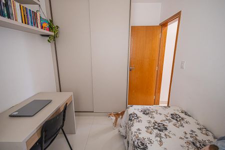 quarto 1 de apartamento à venda com 2 quartos, 87m² em Santa Monica, Belo Horizonte