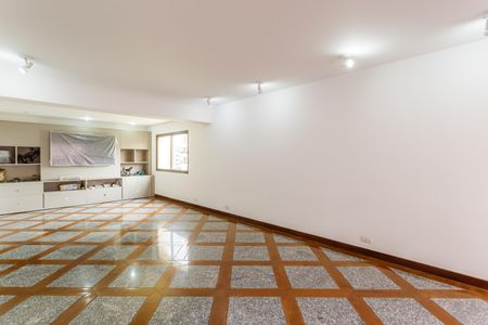 Sala de apartamento à venda com 3 quartos, 242m² em Indianópolis, São Paulo