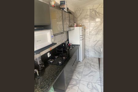 Cozinha e área de serviço de apartamento à venda com 2 quartos, 42m² em Colônia (Zona Leste), São Paulo