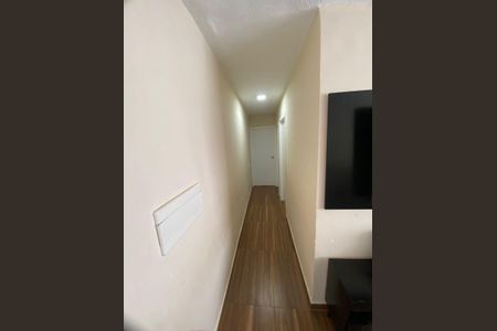 Corredor de apartamento à venda com 2 quartos, 42m² em Colônia (Zona Leste), São Paulo