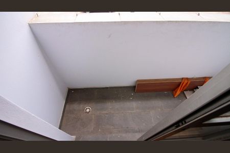 Apartamento para alugar com 64m², 3 quartos e 1 vaga