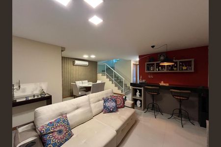 Sala de casa de condomínio à venda com 1 quarto, 177m² em Freguesia (jacarepaguá), Rio de Janeiro