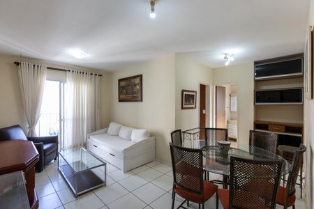 Sala de apartamento à venda com 1 quarto, 60m² em Vila Itapura, Campinas