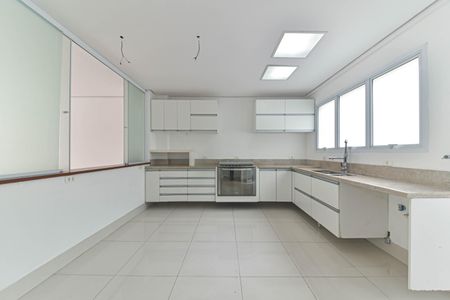 Casa de condomínio para alugar com 431m², 4 quartos e 4 vagas Casa de condomínio para alugar com 431m², 4 quartos e 4 vagasCozinha