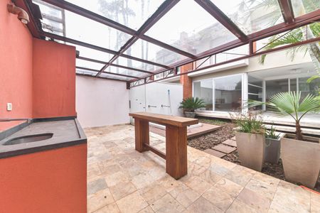 Casa de condomínio para alugar com 431m², 4 quartos e 4 vagas Casa de condomínio para alugar com 431m², 4 quartos e 4 vagasQuintal - Área Gourmet