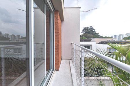 Casa de condomínio para alugar com 431m², 4 quartos e 4 vagas Casa de condomínio para alugar com 431m², 4 quartos e 4 vagasSuíte 3 - Varanda
