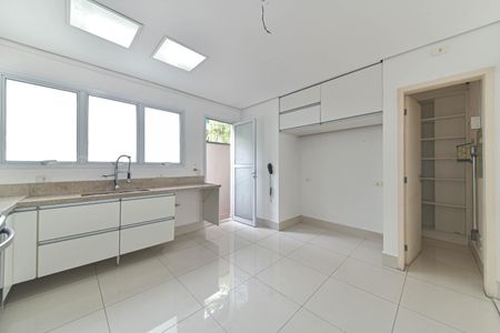 Casa de condomínio para alugar com 431m², 4 quartos e 4 vagas Casa de condomínio para alugar com 431m², 4 quartos e 4 vagasCozinha