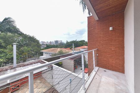 Casa de condomínio para alugar com 431m², 4 quartos e 4 vagas Casa de condomínio para alugar com 431m², 4 quartos e 4 vagasSuíte 4 - Varanda
