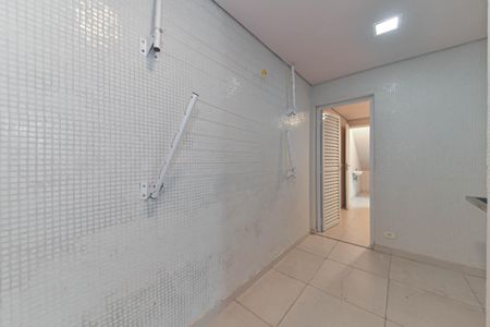 Casa de condomínio para alugar com 431m², 4 quartos e 4 vagas Casa de condomínio para alugar com 431m², 4 quartos e 4 vagasÁrea de Serviço