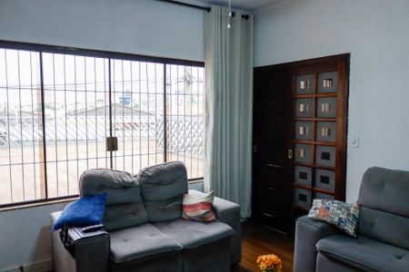 sala de casa à venda com 2 quartos, 94m² em Santo Antônio, Osasco