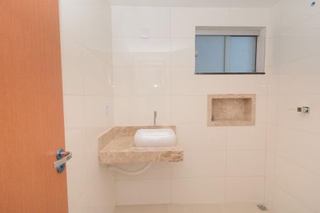 Apartamento à venda com 82m², 3 quartos e 2 vagasBanheiro Social