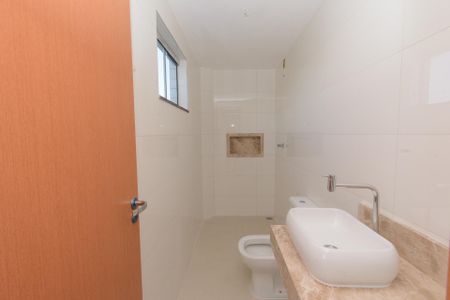 Apartamento à venda com 82m², 3 quartos e 2 vagasBanheiro da Suíte