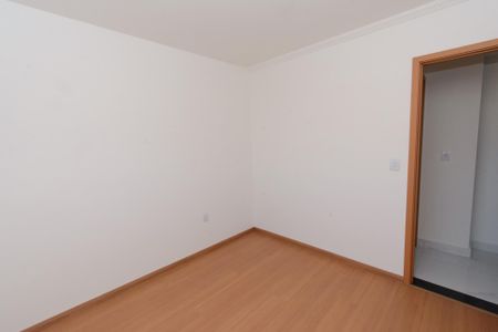Apartamento à venda com 78m², 3 quartos e 1 vagaQuarto 2