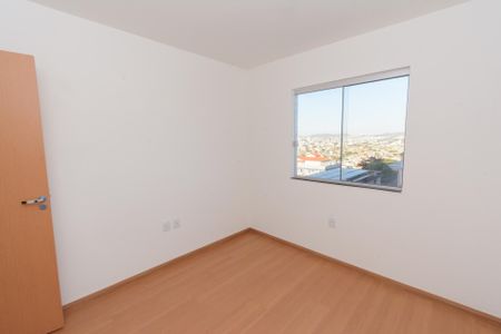 Apartamento à venda com 78m², 3 quartos e 1 vagaQuarto 2