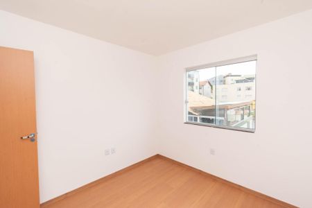 Apartamento à venda com 82m², 3 quartos e 2 vagas Apartamento à venda com 82m², 3 quartos e 2 vagasQuarto 2