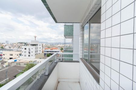 Apartamento à venda com 82m², 3 quartos e 2 vagas Apartamento à venda com 82m², 3 quartos e 2 vagasVaranda da Suíte