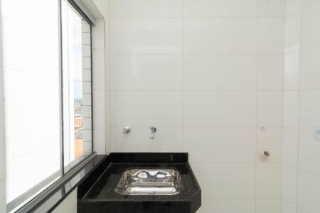 Apartamento à venda com 77m², 3 quartos e 1 vagaÁrea de Serviço