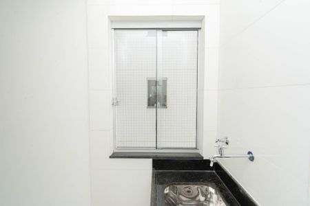 Apartamento à venda com 77m², 3 quartos e 1 vagaÁrea de Serviço