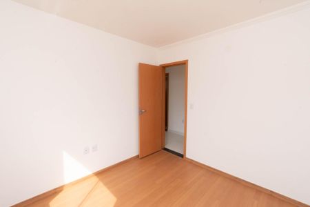 Apartamento à venda com 77m², 3 quartos e 1 vagaQuarto 2