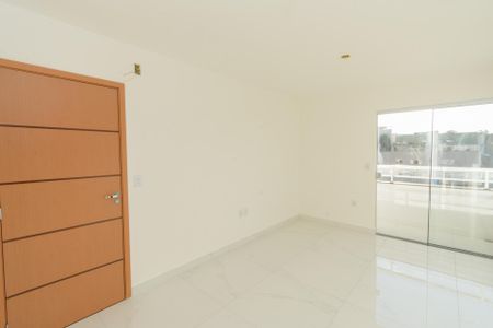 Apartamento à venda com 82m², 3 quartos e 1 vaga Apartamento à venda com 82m², 3 quartos e 1 vagaSala