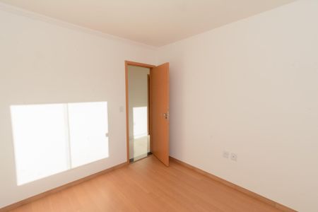 Apartamento à venda com 82m², 3 quartos e 1 vaga Apartamento à venda com 82m², 3 quartos e 1 vagaQuarto 2