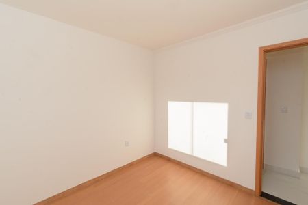 Apartamento à venda com 82m², 3 quartos e 1 vaga Apartamento à venda com 82m², 3 quartos e 1 vagaQuarto 2