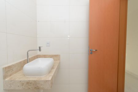 Apartamento à venda com 82m², 3 quartos e 1 vaga Apartamento à venda com 82m², 3 quartos e 1 vagaBanheiro Social