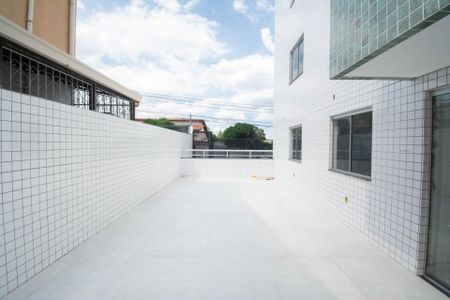 Apartamento à venda com 143m², 3 quartos e 2 vagas Apartamento à venda com 143m², 3 quartos e 2 vagasÁrea Privativa