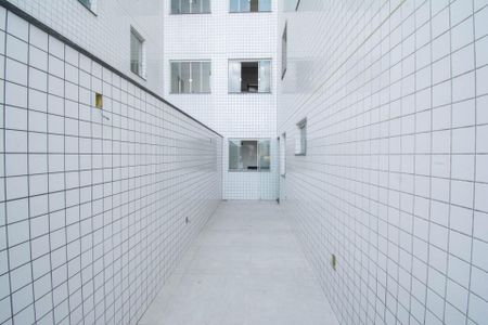 Apartamento à venda com 143m², 3 quartos e 2 vagas Apartamento à venda com 143m², 3 quartos e 2 vagasÁrea Privativa e Serviços