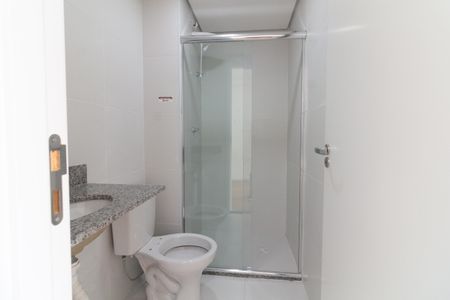 Banheiro Social de kitnet/studio para alugar com 1 quarto, 25m² em Butantã, São Paulo