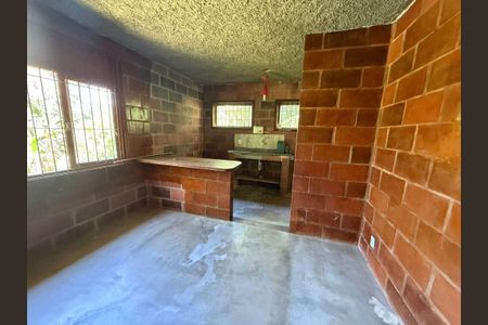 Casa à venda com 1 quarto, 50m² em Engenho do Mato, Niterói