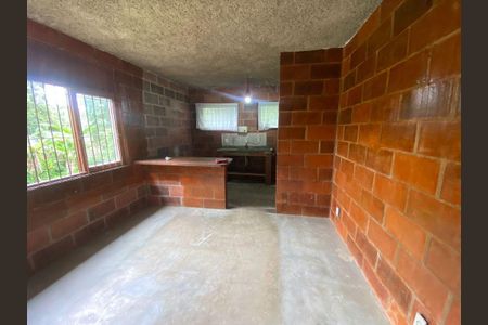 Casa à venda com 1 quarto, 50m² em Engenho do Mato, Niterói