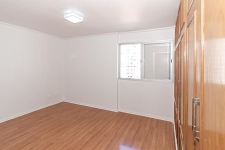 Apartamento para alugar com 120m², 3 quartos e 2 vagasSuíte