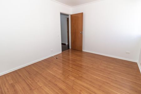 Apartamento para alugar com 120m², 3 quartos e 2 vagasQuarto 3
