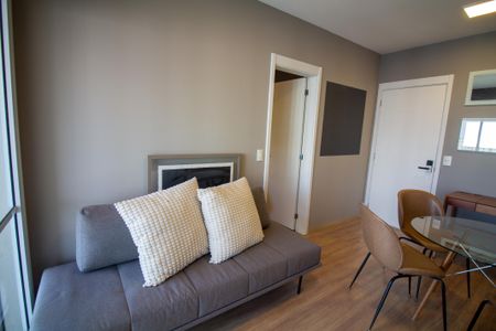 Sala de apartamento à venda com 1 quarto, 48m² em Jardim Aeroporto, São Paulo