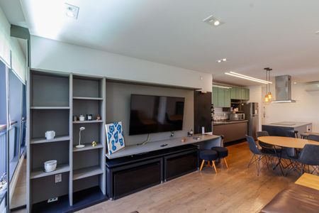 Sala de apartamento para alugar com 2 quartos, 72m² em Indianópolis, São Paulo