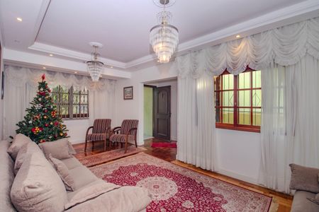 Sala de casa à venda com 4 quartos, 330m² em Vila Ipiranga, Porto Alegre