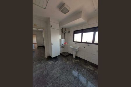 Apartamento à venda com 3 quartos, 167m² em Campo Belo, São Paulo