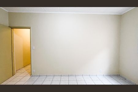 Quarto 1 de casa para alugar com 2 quartos, 73m² em Vila Diva, São Paulo