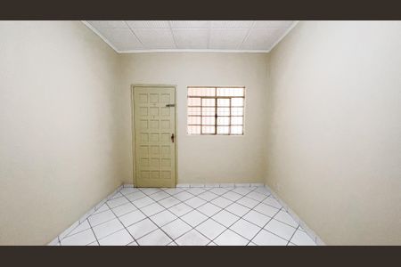 Sala de casa para alugar com 2 quartos, 73m² em Vila Diva, São Paulo