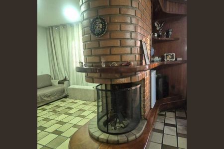 Casa à venda com 3 quartos, 277m² em Planalto Paulista, São Paulo