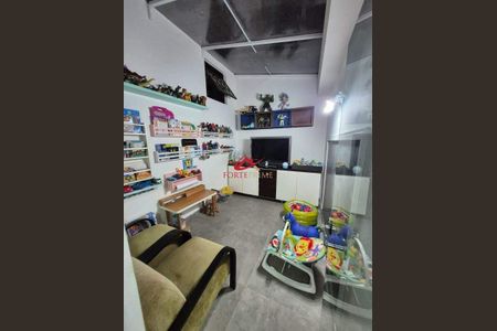 Casa à venda com 3 quartos, 277m² em Planalto Paulista, São Paulo