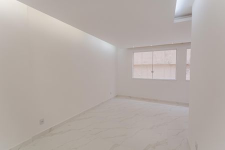 Apartamento para alugar com 108m², 3 quartos e 2 vagasSala
