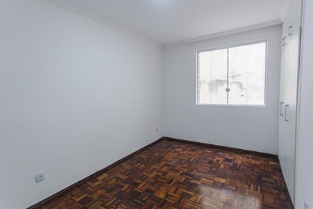 Apartamento para alugar com 108m², 3 quartos e 2 vagasQuarto 2