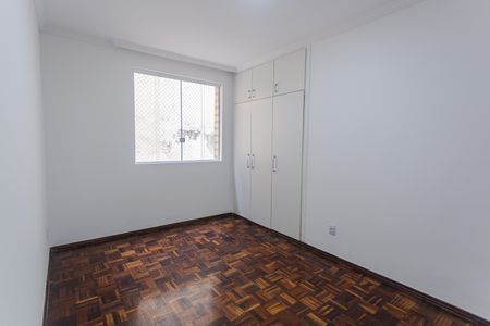 Apartamento para alugar com 108m², 3 quartos e 2 vagasQuarto 2