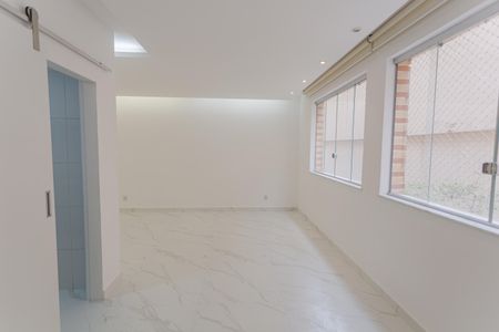 Apartamento para alugar com 108m², 3 quartos e 2 vagasSala